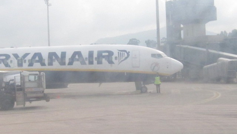 La niebla ha obligado a desviar los vuelos procedentes de Barcelona y Madrid