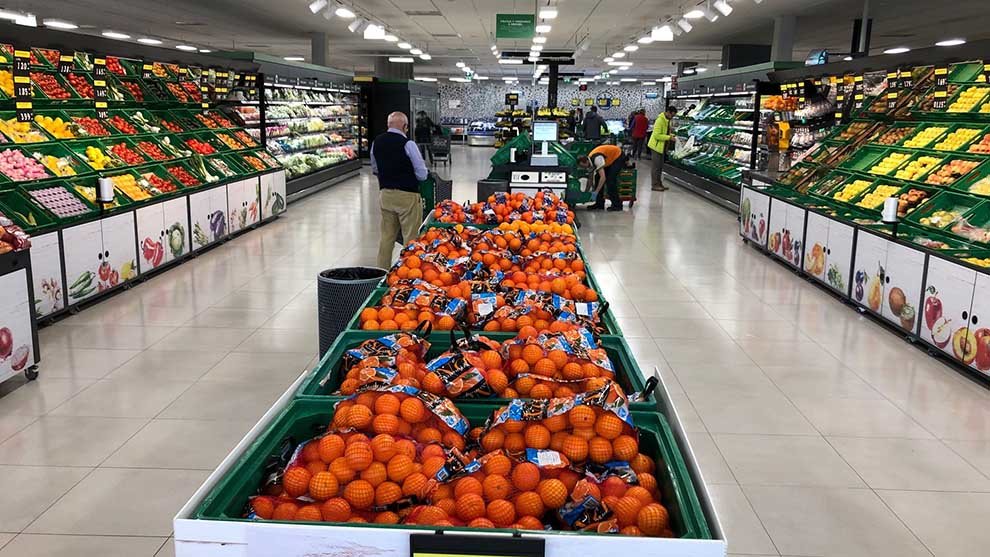 Casi la mitad de los alimentos de nueve cadenas de supermercados han aumentado su precio en el último año