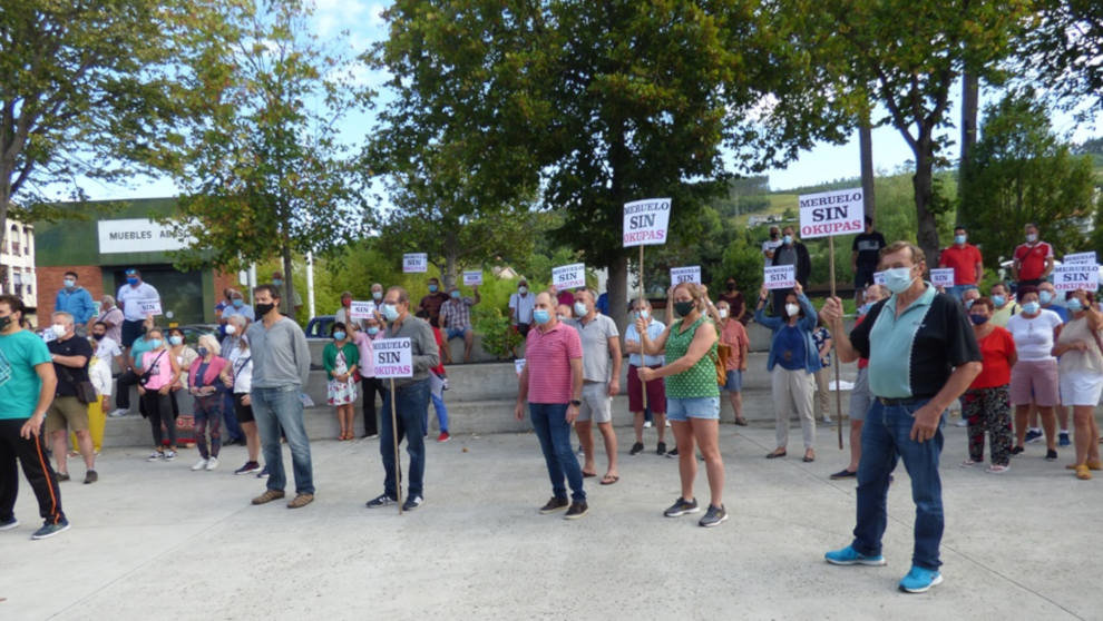 Protestas en Meruelo contra los okupas