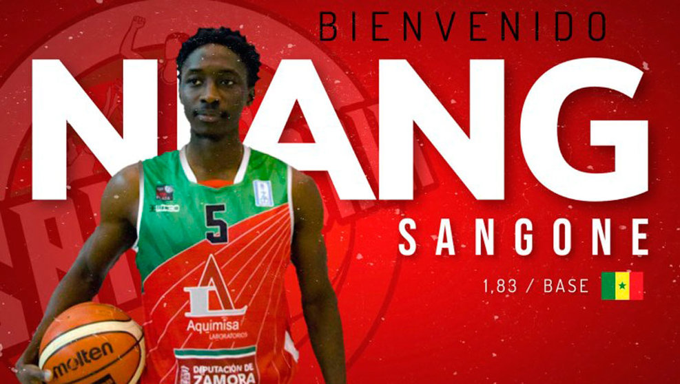 Sangone Niang ya es jugador del Grupo Alega Cantabria