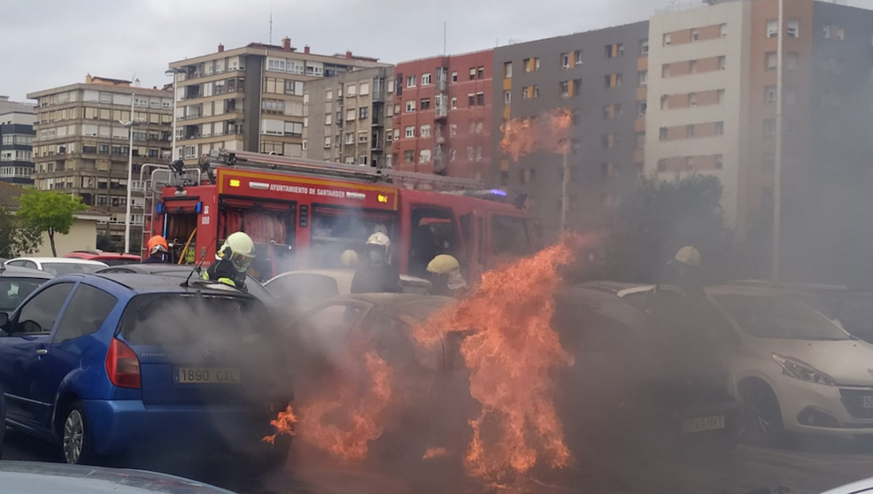 Incendio en un parking de Santander