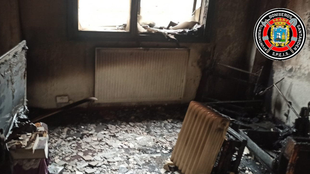 Estado de una de las habitaciones tras el incendio