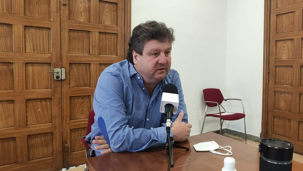 El alcalde de Cayón, Gastón Gómez, ha sido condenado por prevaricación