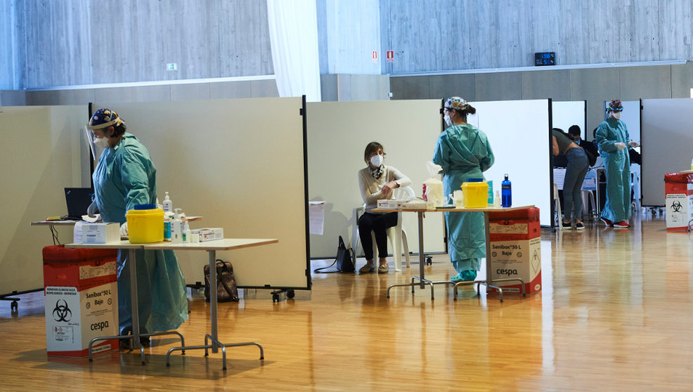 Vacunación masiva contra el Covid en el Palacio de Exposiciones de Santander