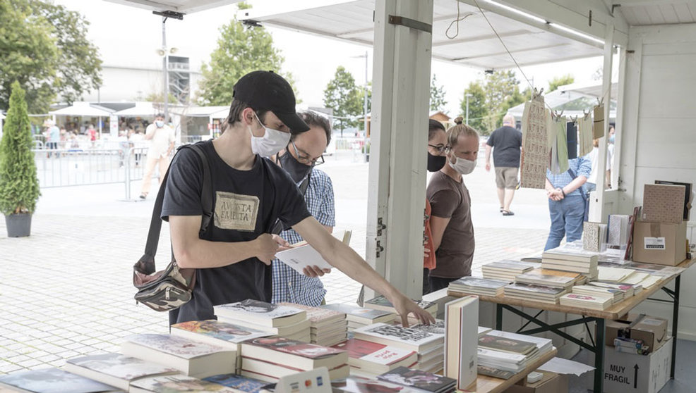 Imagen de archivo de la pasada edición de La Feria del Libro de la Plaza Porticada en Santander