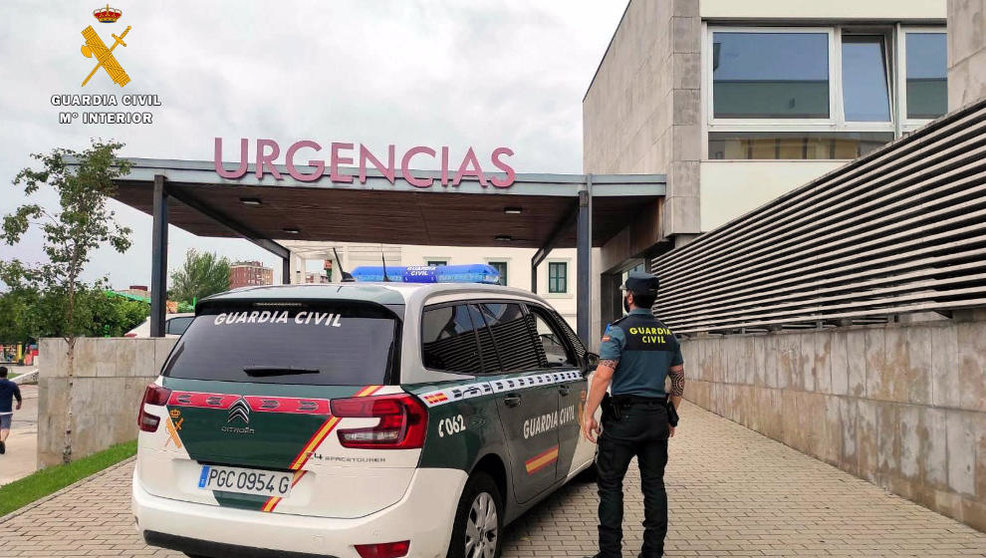 La mujer amenazó de muerte al médico de familia y a las personas que se encontraban en el centro de salud de Camargo