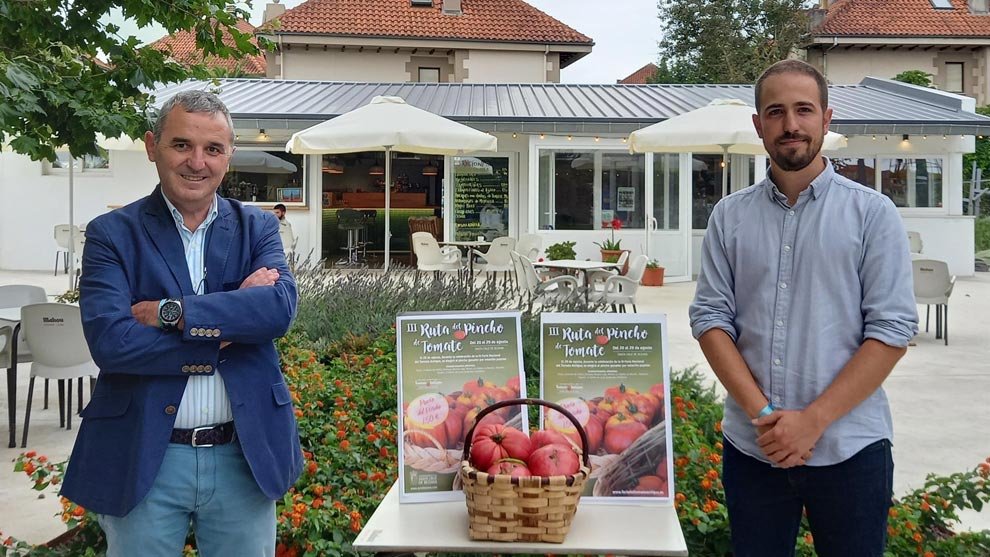 Alberto García Onandía y Luis del Piñal presentan la III Ruta del Pincho de Tomate