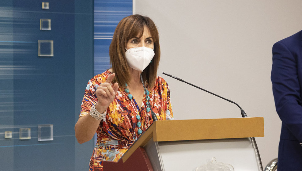 La consejera de Empleo y Políticas Sociales, Ana Belén Álvarez, en rueda de prensa