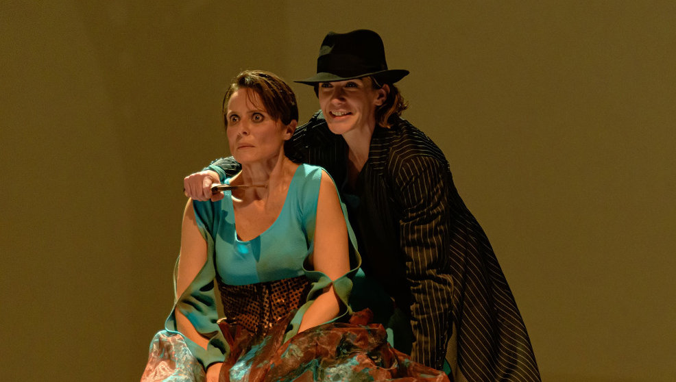 Representación de la obra 'Malvivir', protagonizada por Aitana Sánchez-Gijón, Marta Poveda y Bruno Tambascio
