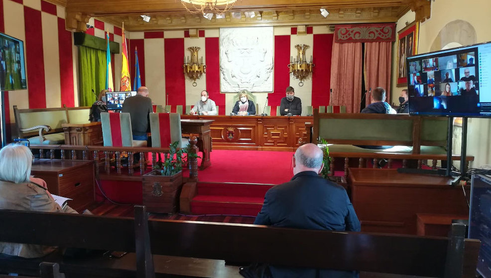Pleno en el Ayuntamiento de Camargo
