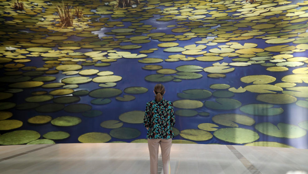 La obra 'Pond', de Thomas Demand, abre la exposición del Centro Botín