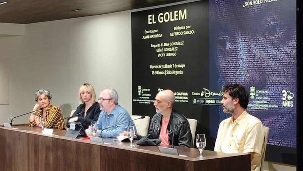 Rueda de prensa de la presentación de la obra 'El Golem' escrita por Juan Mayorga, dirigida por Alfredo Sanzol y protagonizada por Vicky Luengo y Elena González