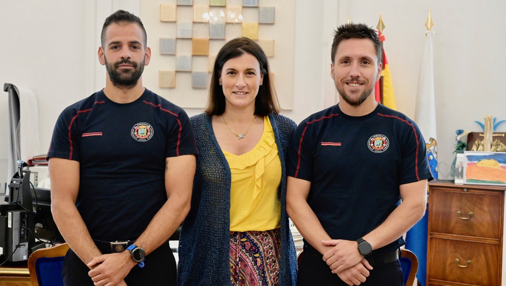 Dos nuevos cabos refuerzan el mando del servicio de bomberos de Santander

AYUNTAMIENTO DE SANTANDER

29/6/2022