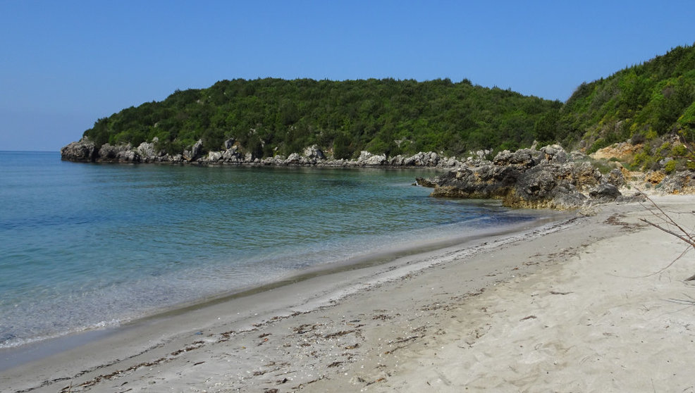 La playa de Ammounia, donde Ulises visitó el Hades | Foto: O.L.