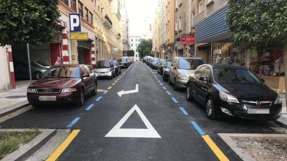 Nuevo asfaltado en la calle San José de Santander 