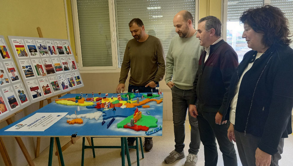 La Escuela de Robótica de Santa Cruz de Bezana ha realizado un mapa europeo en relieve con impresión 3D