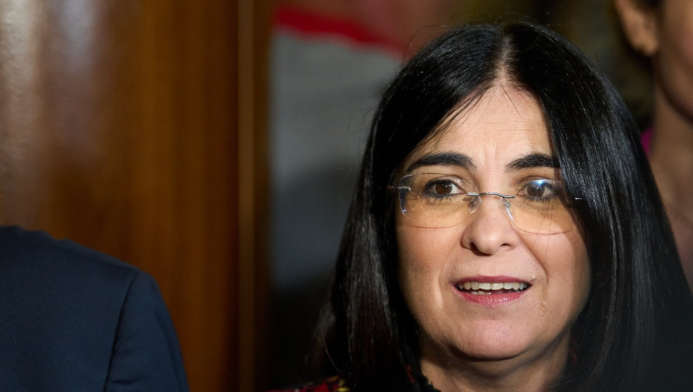 La ministra de Sanidad, Carolina Darias, realiza declaraciones en La Hermida