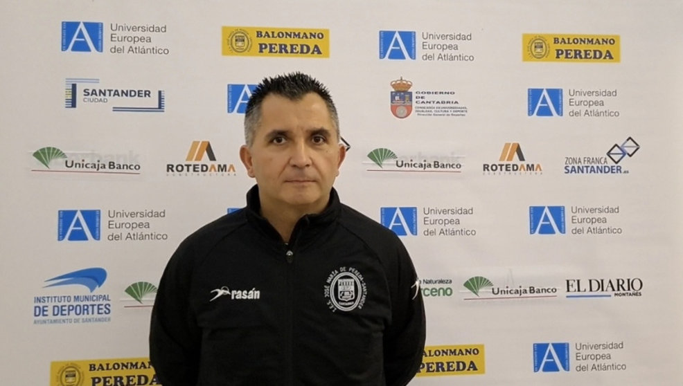 Fran Martín, entrenador del Uneatlántico BM Pereda