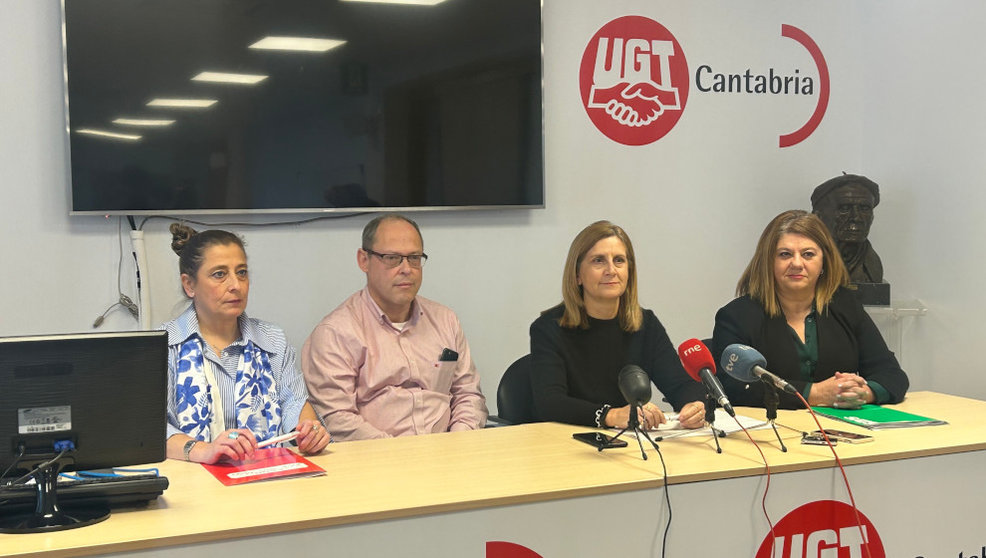 Rueda de prensa de de UGT, CSIF, SATSE y CCOO sobre conflicto en el Servicio de Urgencias de Atención Primaria (SUAP) de Castro Urdiales y en el resto de SUAP de Cantabria