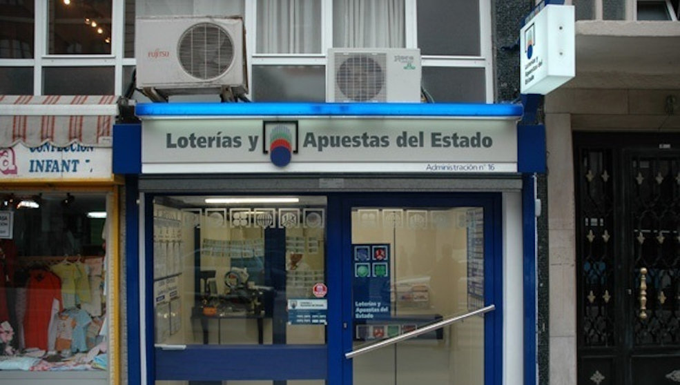 Administración de Loterías de la calle Casimiro Sainz de Santander