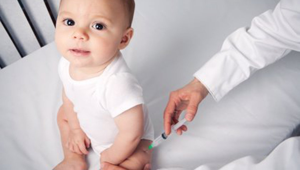 Cantabria no ha comenzado todavía a vacunar a bebés contra la meningitis B