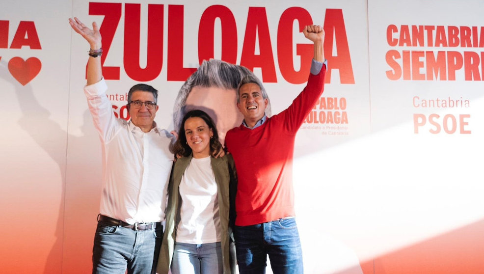 Patxi López, Lydia Terán y Pablo Zuloaga en el acto de Reocín