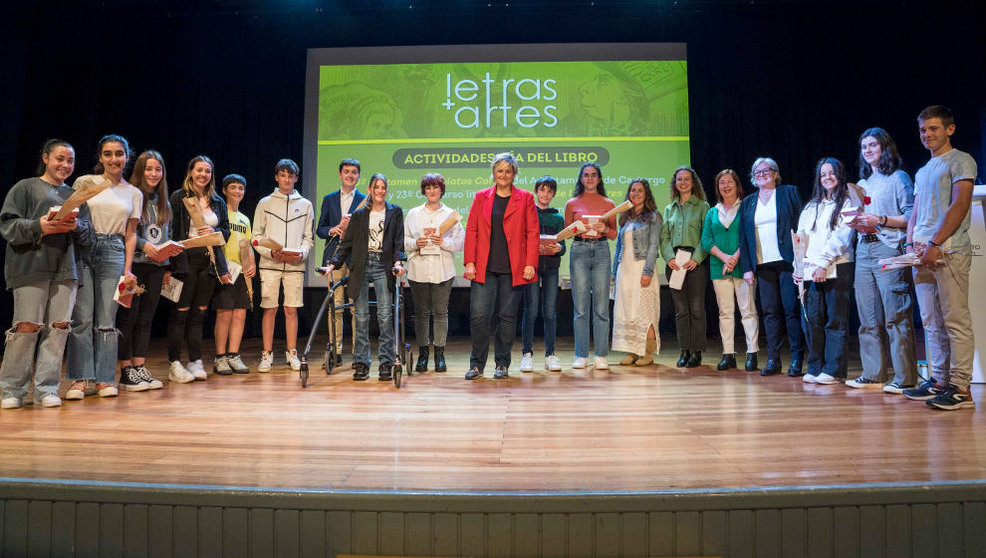 Entrega de premios del 30º Certamen de Relatos Cortos y del 23º Concurso Literario El Pozón de la Dolores