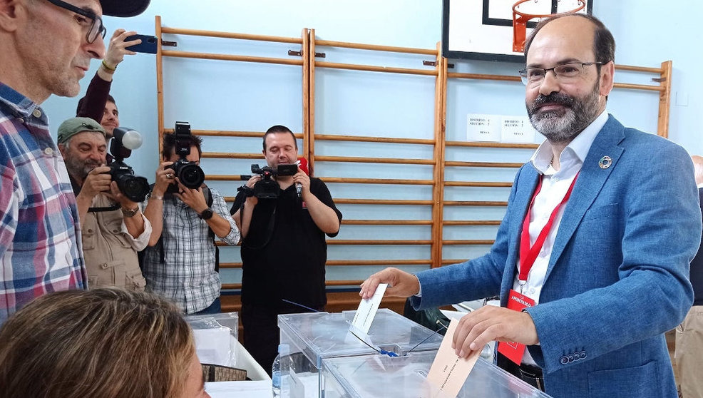 El candidato a alcalde de Torrelavega por el PSOE, José Luis Urraca