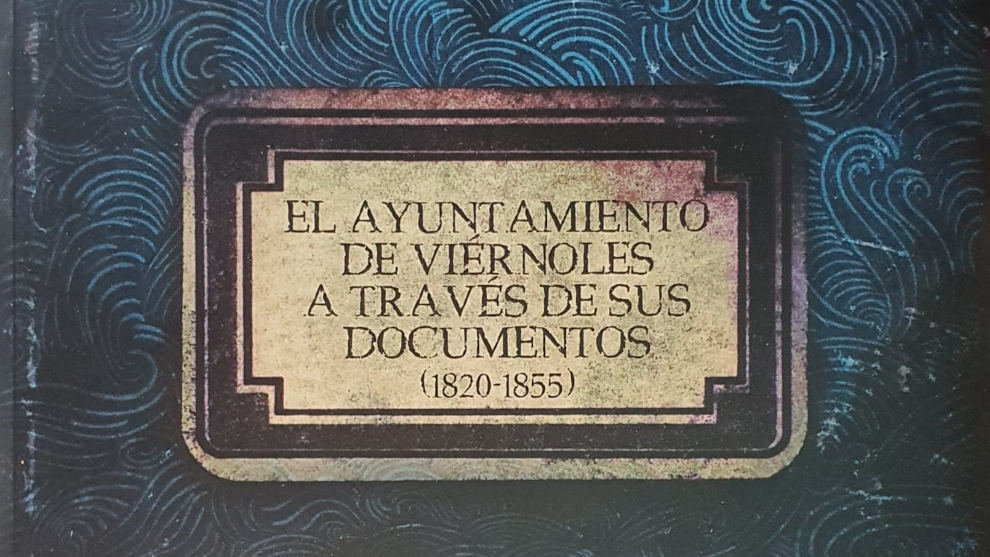 El libro sobre la historia del Ayuntamiento de Viérnoles