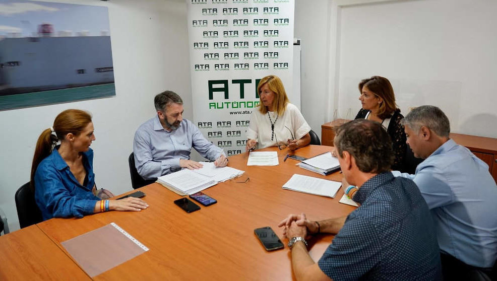 Candidatos del PP de Cantabria a las Cortes Generales de cara al 23J se reúnen con representantes de ATA