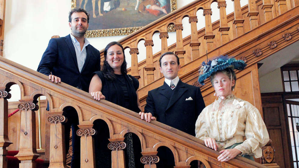El Palacio de la Magdalena acoge el rodaje sobre la nueva serie de TVE sobre la Reina Victoria Eugenia