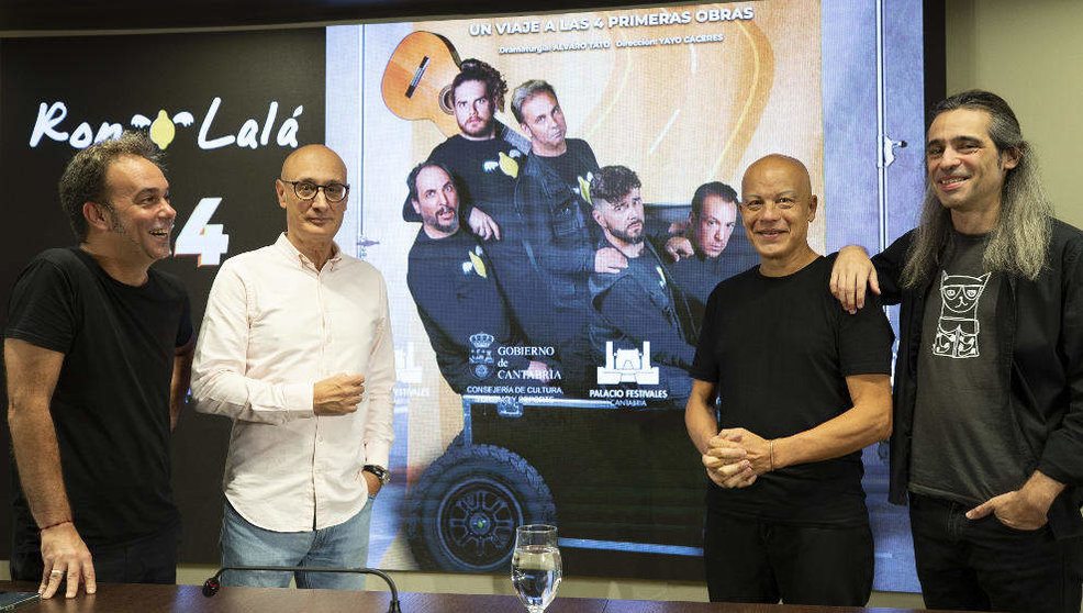  Presentación de '4x4', con el director general de Cultura, Juan Antonio González, y miembros de Ron Lalá 