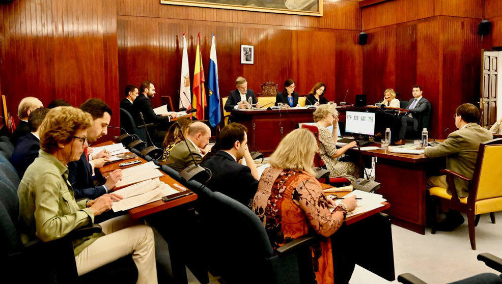 Una foto de archivo de un Pleno del Ayuntamiento de Santander