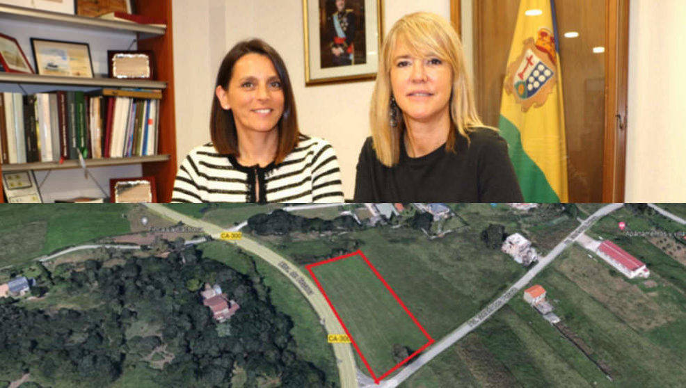 La alcaldesa de Santa Cruz de Bezana, Carmen Pérez Tejedor, y la concejala Manuela Bolado, y debajo uno de los terrenos en los que se plantea el macrocomplejo turístico