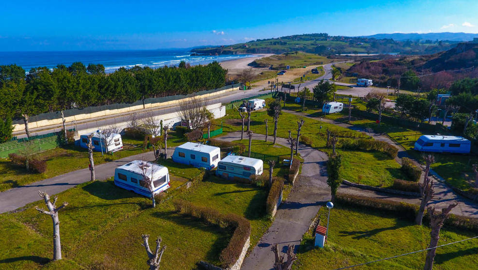 Vista aérea del Camping Oyambre Beach | Foto: Asociación de Campings de Cantabria