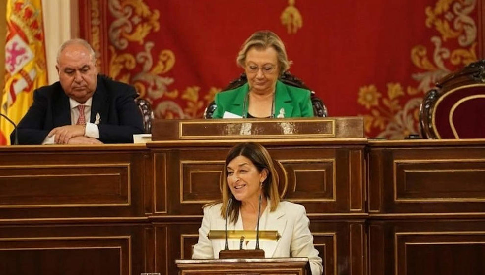 La presidenta de Cantabria, María José Sáenz de Buruaga, en el Senado