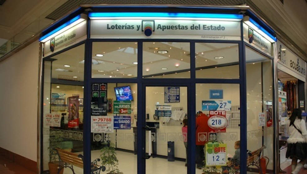 Administración de lotería del centro comercial Valle Real