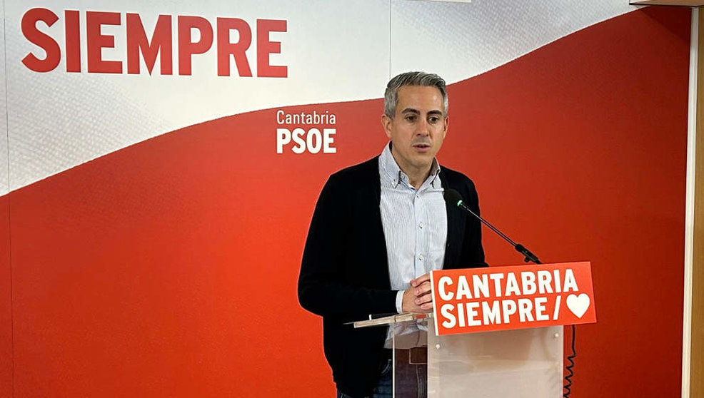 El secretario general del PSOE de Cantabria, Pablo Zuloaga | Foto: edc