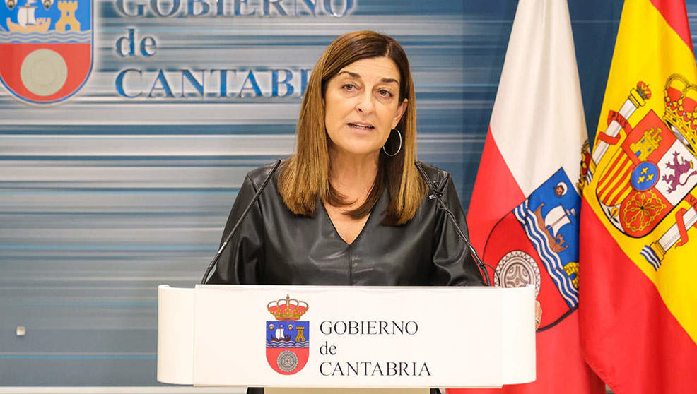 La presidenta del Gobierno de Cantabria, María José Sáenz de Buruaga