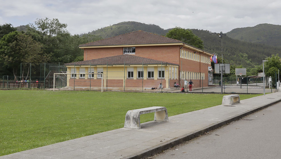 Colegio Jesús del Monte de Hazas de Cesto