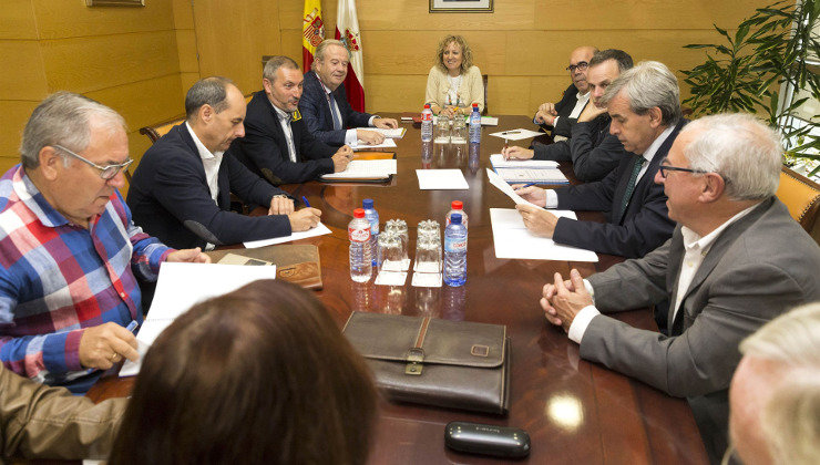 Reunión de AMA y el Gobierno de Cantabria