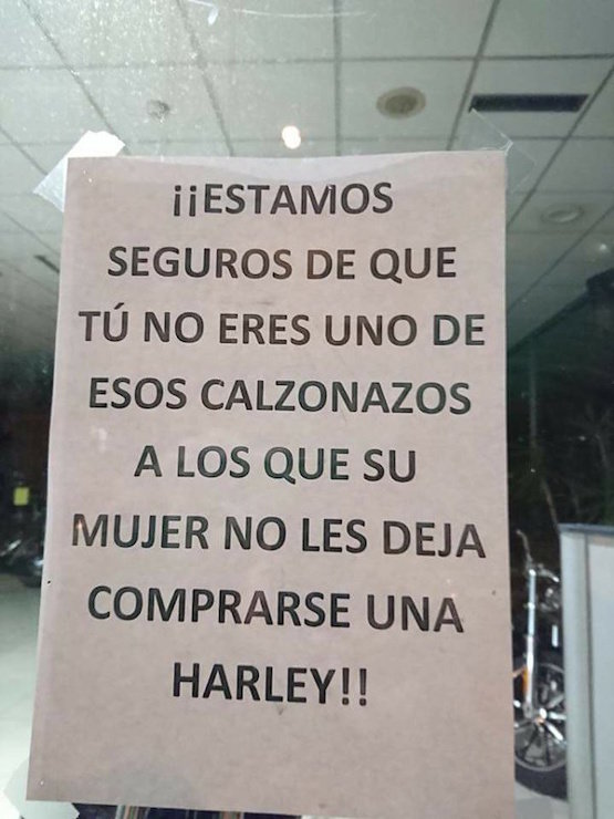 Cartel publicado en la tienda de Harley-Davison de Bilbao