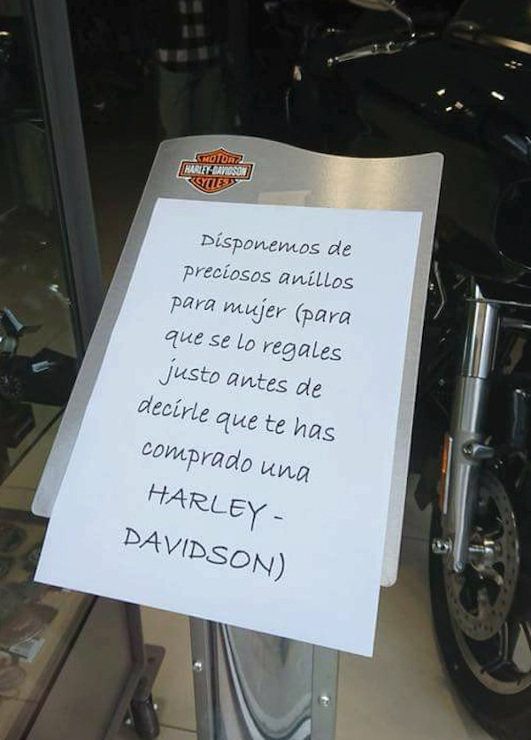 Cartel publicado en la tienda de Harley-Davison de Bilbao