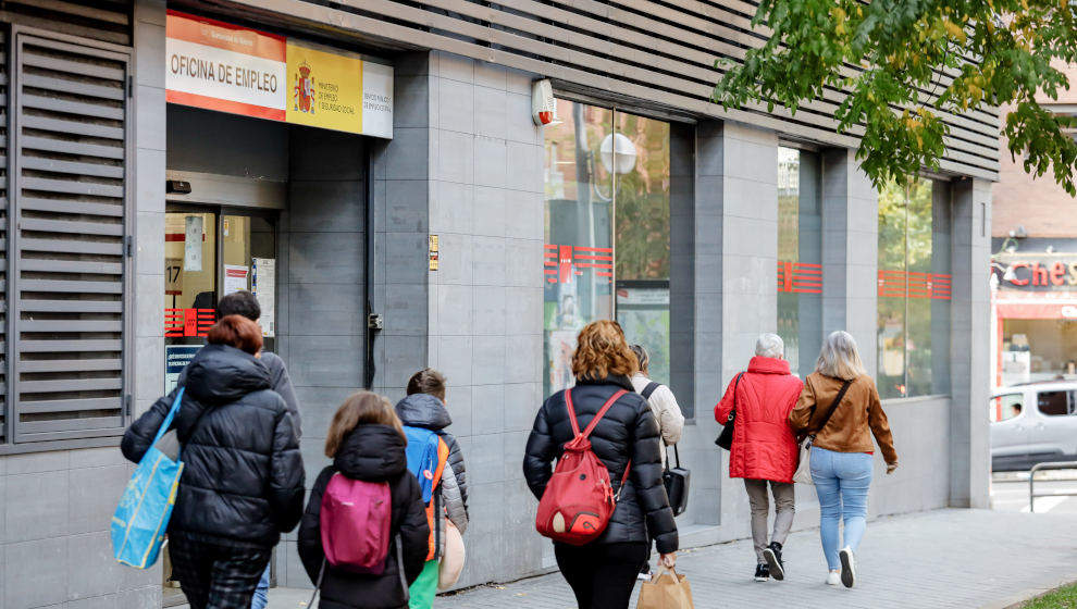 El paro baja en 538 personas en abril en Cantabria, que acumula dos meses consecutivos de descensos en desempleo