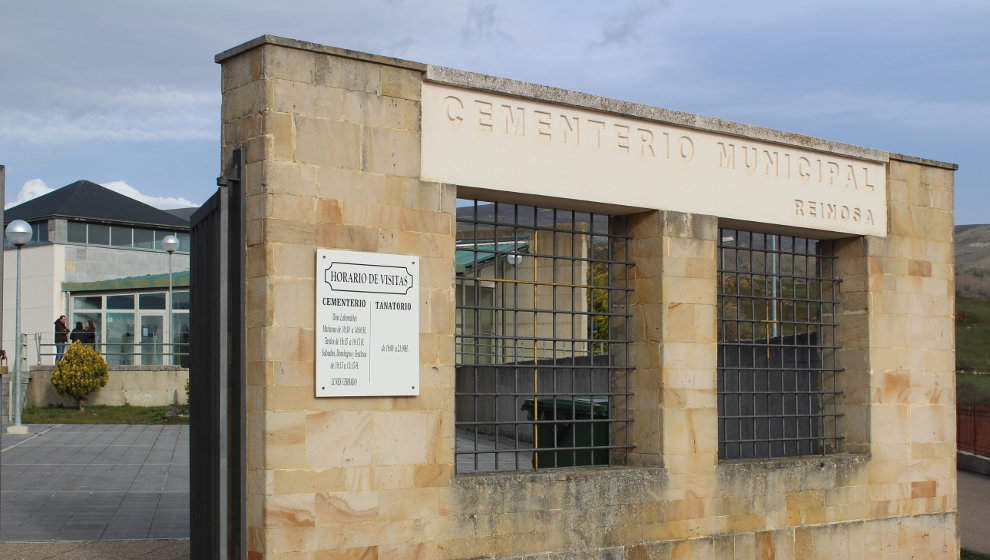 La Junta de Gobierno local acuerda iniciar la contratación del control del tanatorio y los cementerios
