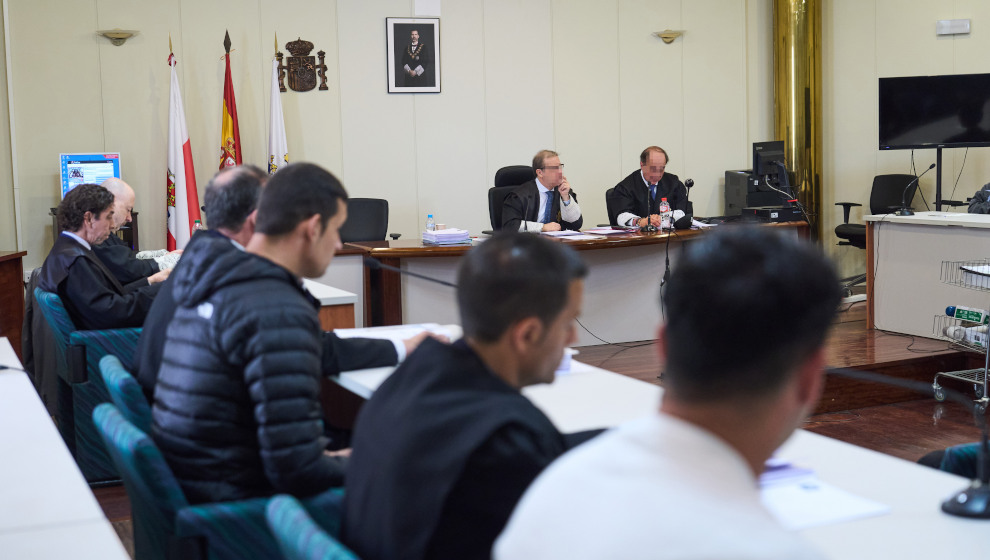 El fiscal del juicio de Castelar pide al jurado ayuda para  hacer justicia , y el principal acusado una condena  justa 